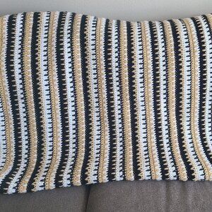 SPECIAL SALE!  Black, Beige & White Lapghan – Handmade Cozy Throw